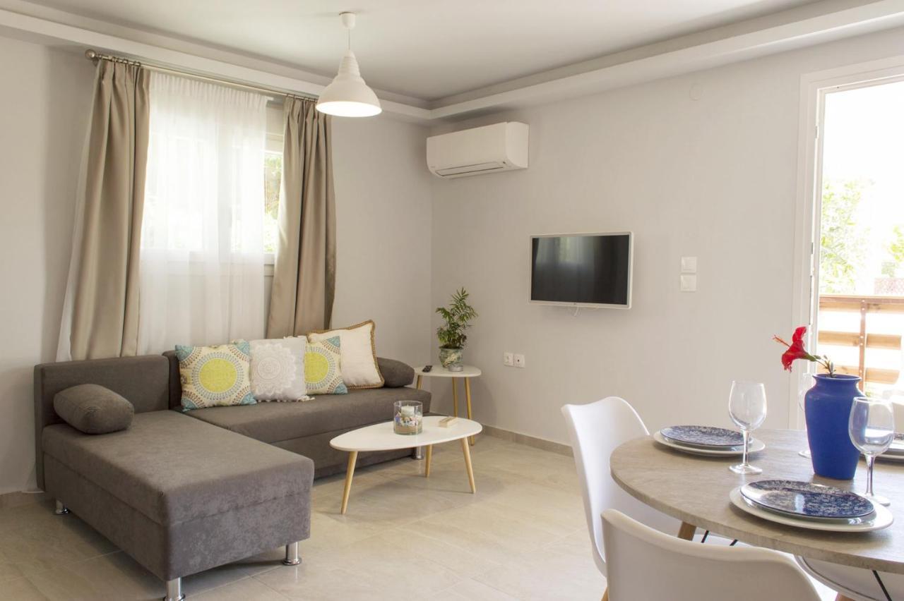 Stema Seaside Apartments Гуве Экстерьер фото